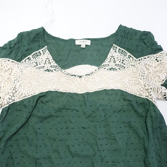 Umgee Blouse Top Women's Size Medium Green Swiss Dot Floral Crochet Yoke Lace - Picture 2 of 6